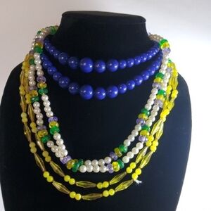 Bundle Vintage Beaded Necklaces.